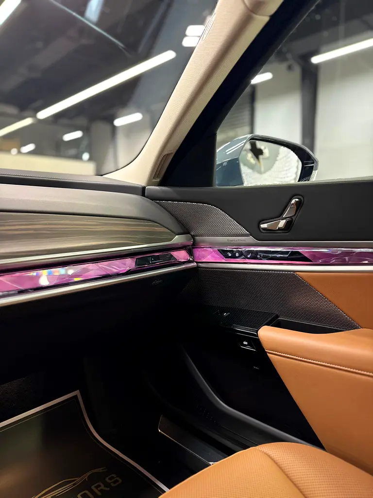 BMW 735i - Image 10