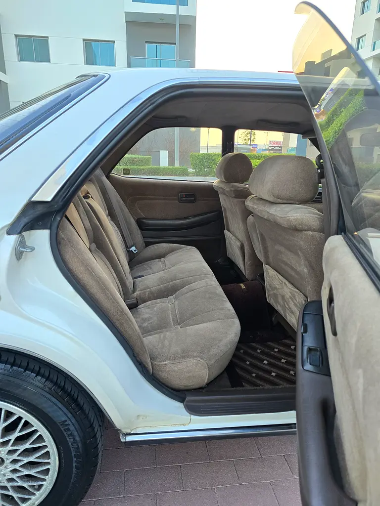 1992 Toyota Mark II - Classic Japanese Sedan - Image 17