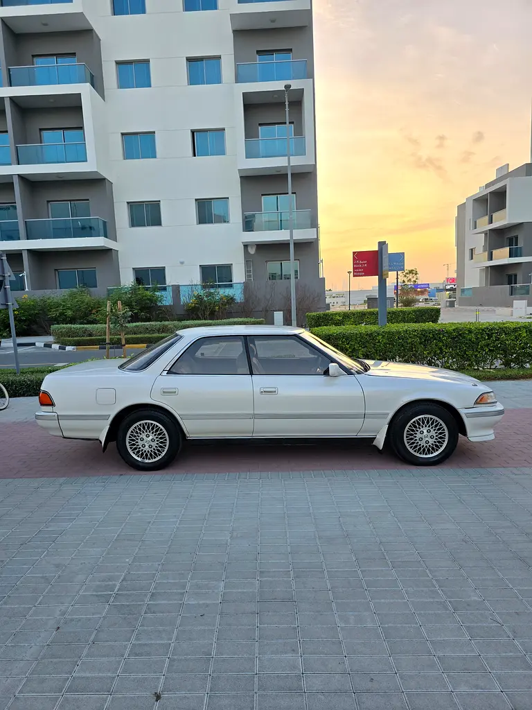 1992 Toyota Mark II - Classic Japanese Sedan - Image 7