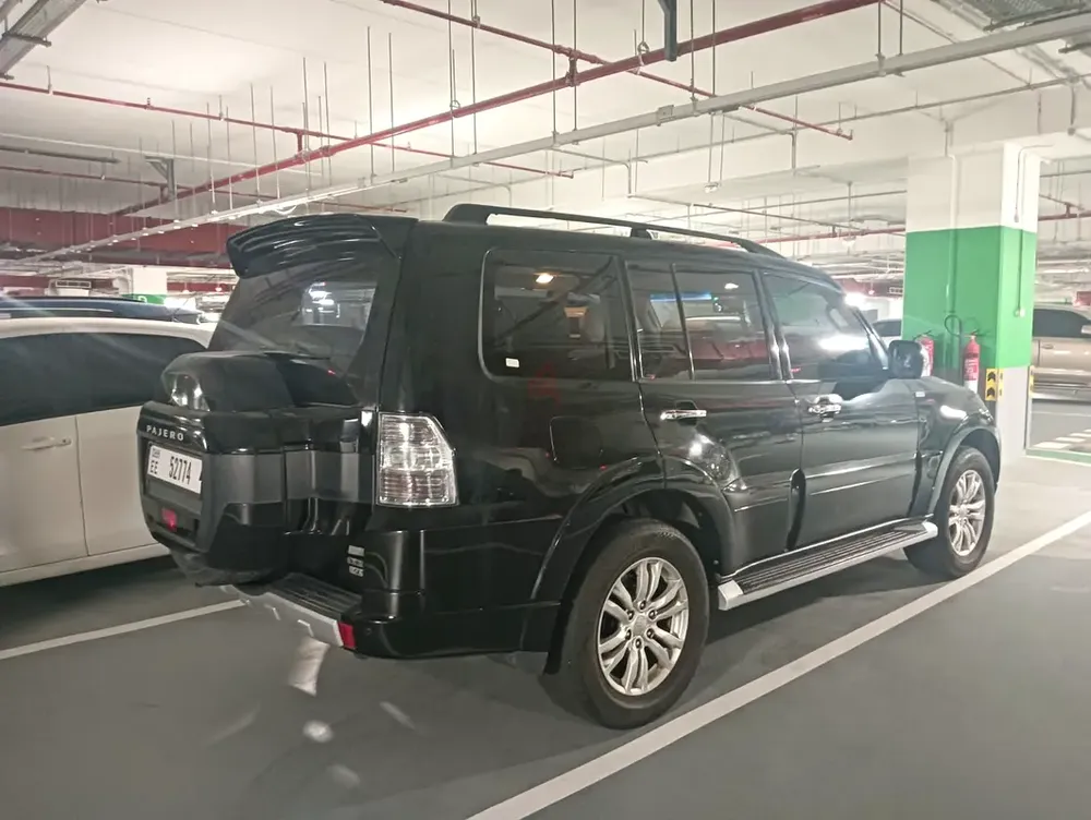 Mitsubishi Pajero GLS Top 5 Door, 2015, GCC Specs - Well Maintained! - Image 7