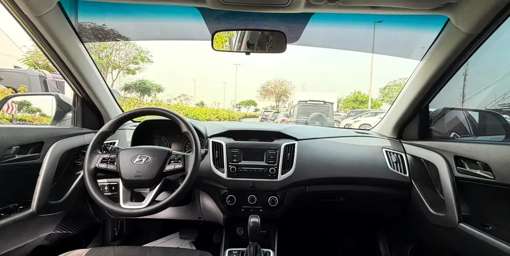 Hyundai Creta GL 2019 GCC Specs - Well Maintained Single Owner Used Car For Sale - Image 13