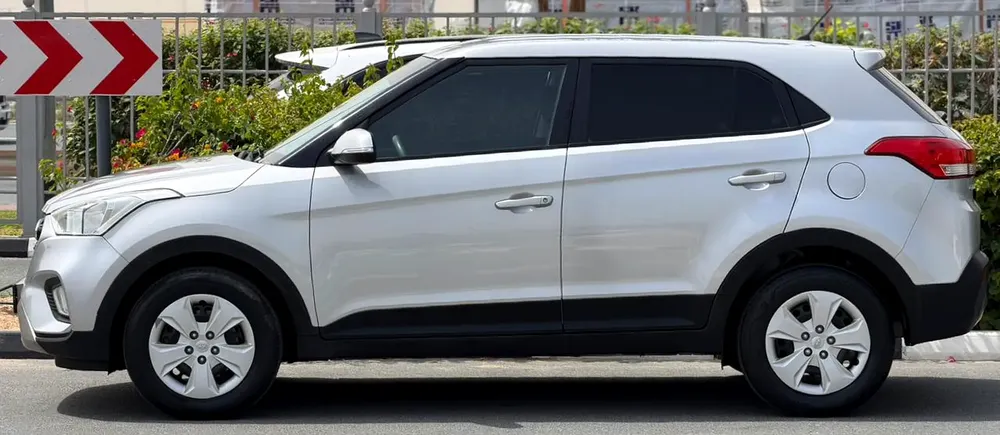 Hyundai Creta GL 2019 GCC Specs - Well Maintained Single Owner Used Car For Sale - Image 5