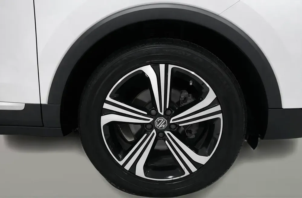 AED 752/month | 0 DP | Free 3 Months Warranty | Service History | 30 Day Return | MG ZS 2024 - Image 12