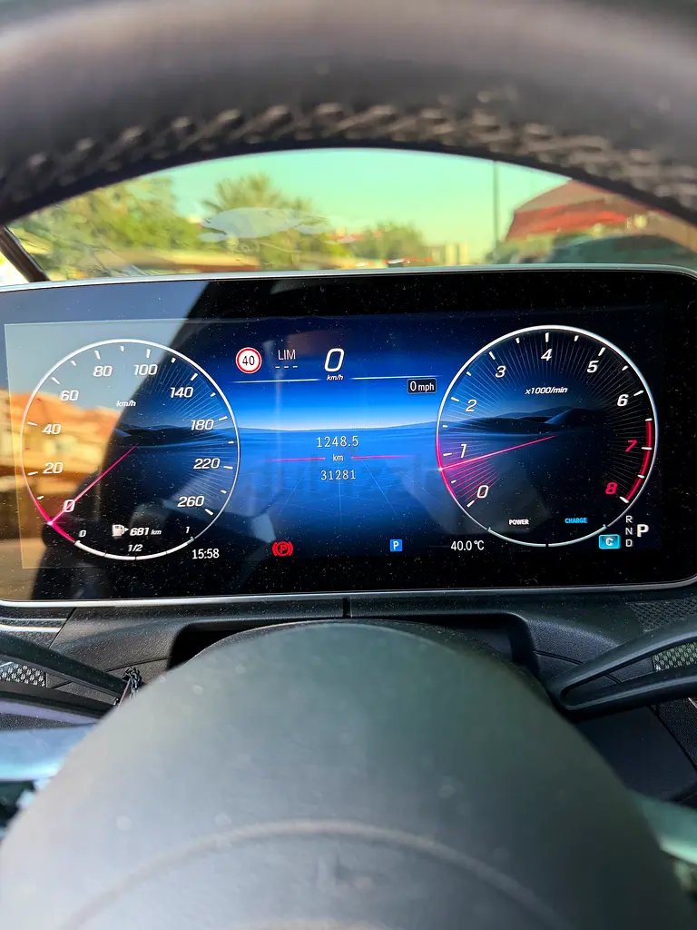 C-Class C200 premium plus | 2025 |  | GCC Specs - Image 6