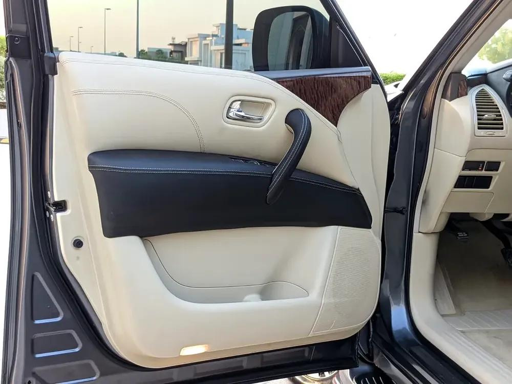 NISSAN PATROL 2014 FACELIFTED 2024 NISMO GCC IN EXCELLENT CONDITION - Image 18