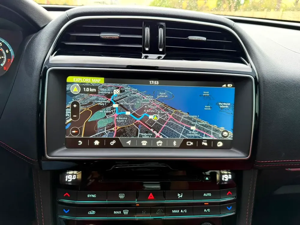 Jaguar F-Pace R-Dynamic 2018 GCC Specs - Image 15