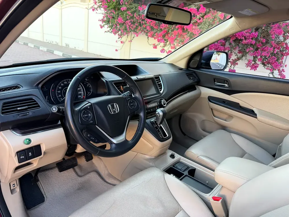 Full Service Agency // Honda CR-V EX-L 2015 GCC Specs - Excellent Condition - Image 10