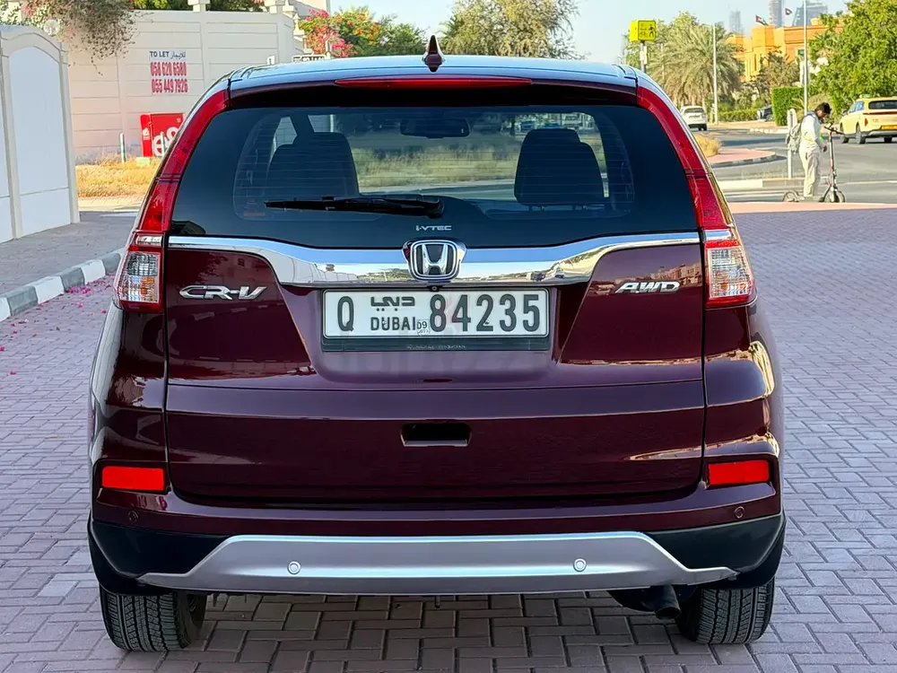 Full Service Agency // Honda CR-V EX-L 2015 GCC Specs - Excellent Condition - Image 6