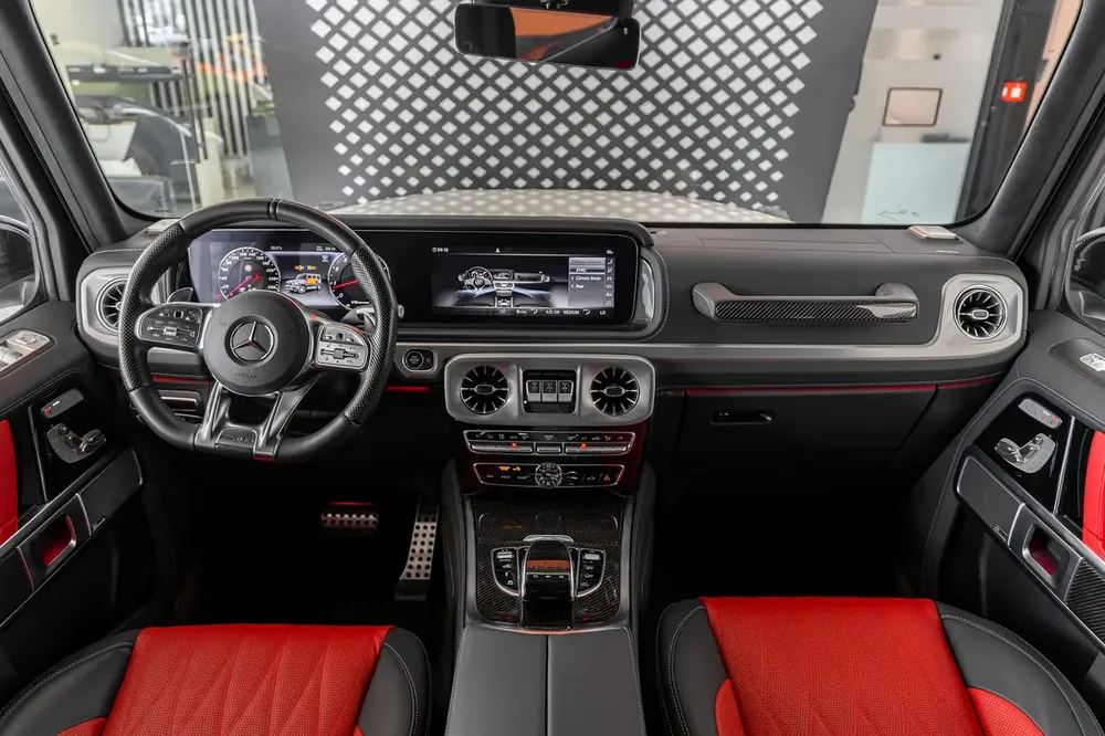 Mercedes-Benz G-Class G 63 AMG | Carbon Fiber Interior | Gargash Auto Warranty | 2021 - Image 9