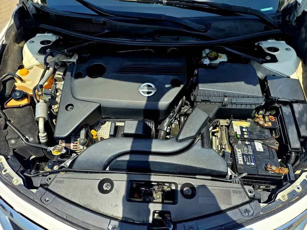 Nissan Altima SE 2013 - American Specs - Well Maintained - Image 11