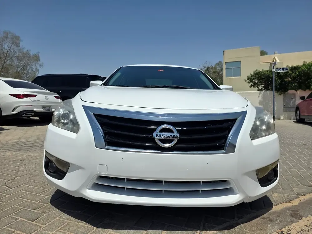Nissan Altima SE 2013 - American Specs - Well Maintained - Image 6