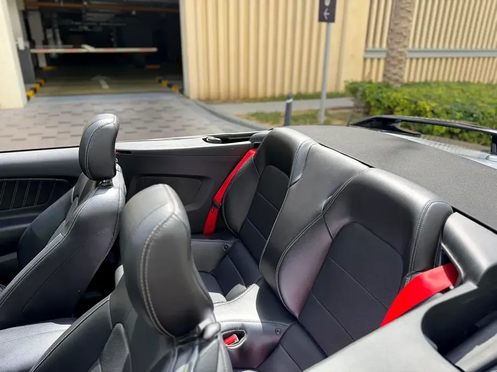 Ford Mustang Ecoboost 2023 - Good condition - Image 10