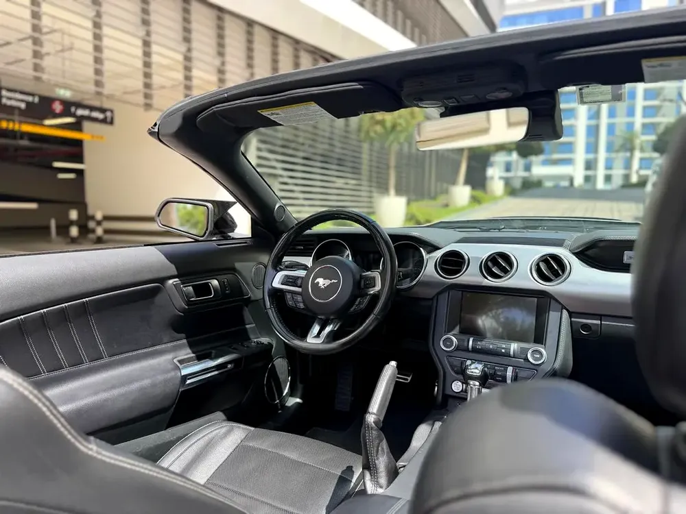 Ford Mustang Ecoboost 2023 - Good condition - Image 11