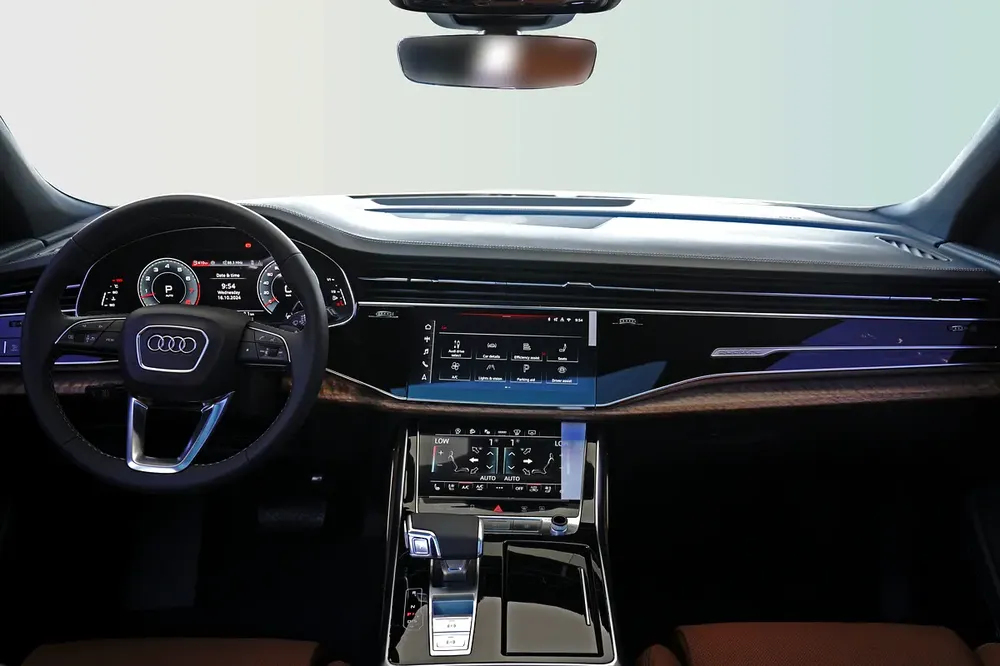 AUDI Q8 55 TFSI Quattro - 2025 with warranty and service - Image 5