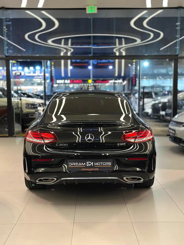 Mercedes C200 2020 Coupe gcc - Image 6
