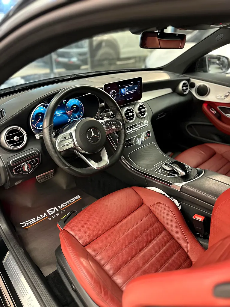 Mercedes C200 2020 Coupe gcc - Image 9