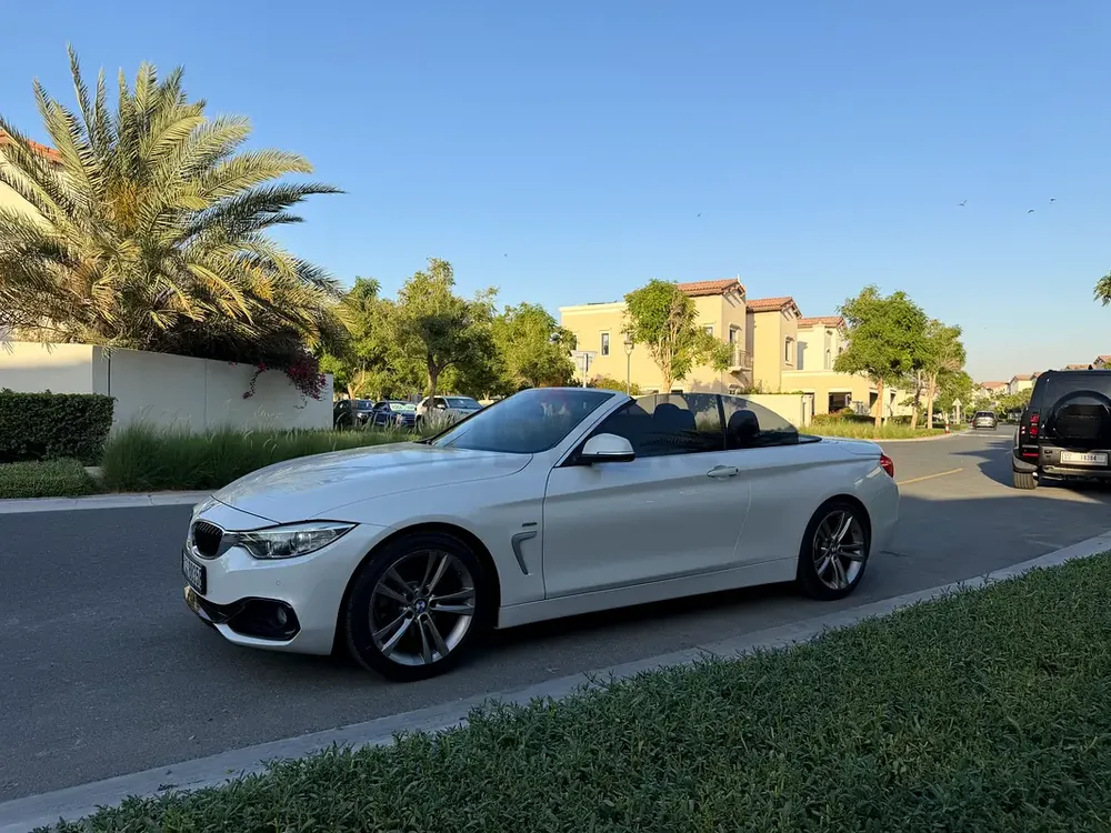 BMW 4-Series 420i Convertible 2017 GCC Specs - Image 10