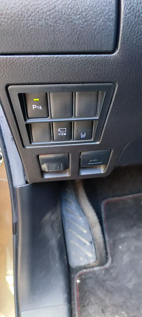 V6Hilux Adventure 2022 GCC هيلوكس خمس كمرات ادفينشر - Image 15