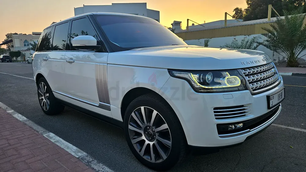 Land Rover Range Rover Vogue Supercharged 2016 GCC Specs - Image 8