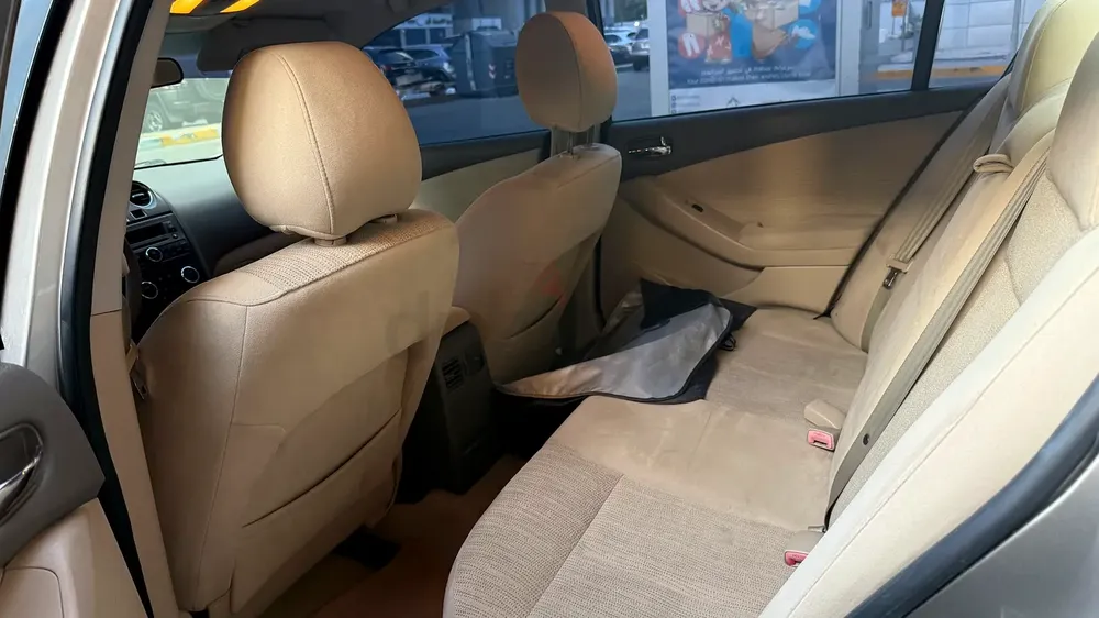 Nissan Altima S 2012 GCC Specs - Well Maintained - Image 8