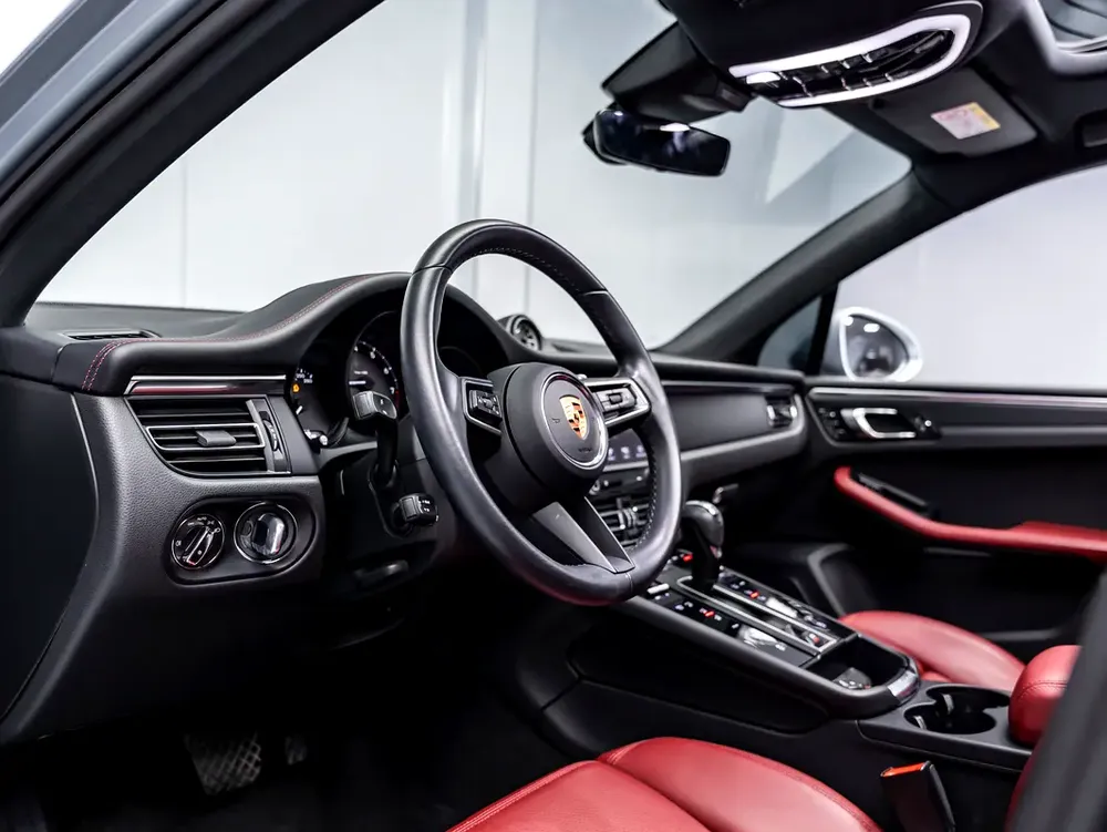 SUMMER STARTS NOW | EXCLUSIVE DEAL BY BLACKLINE, 2023 Porsche Macan, Porsche Warranty, GCC - Image 11
