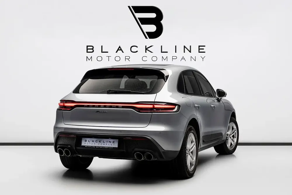 SUMMER STARTS NOW | EXCLUSIVE DEAL BY BLACKLINE, 2023 Porsche Macan, Porsche Warranty, GCC - Image 4