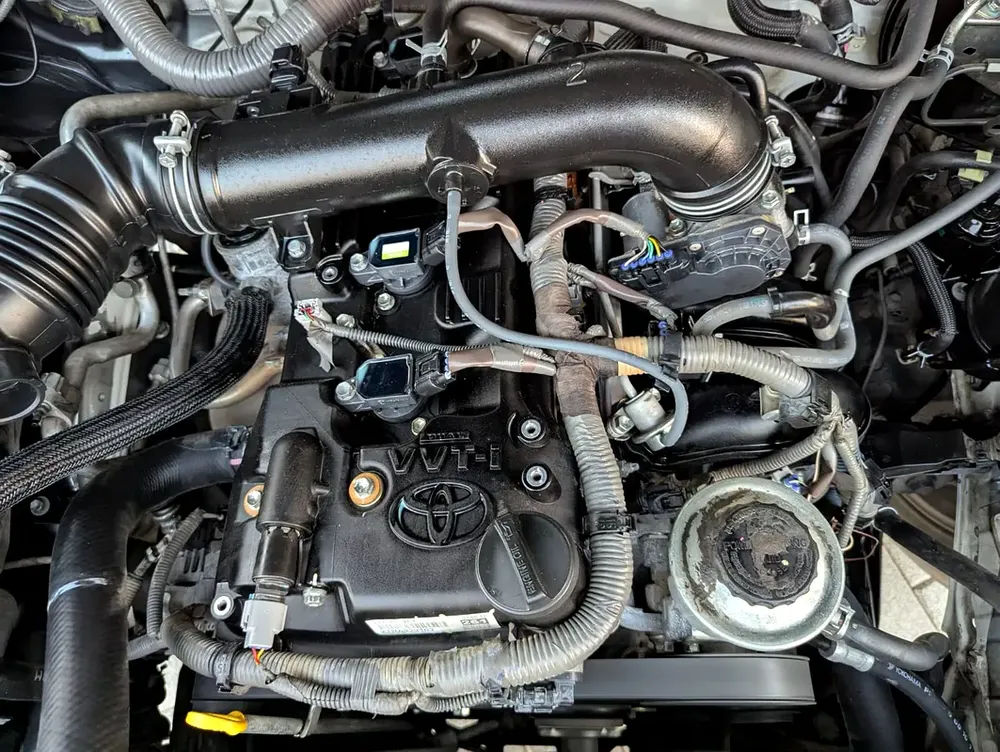 TOYOTA FORTUNER 2018 FACELIFTED 2025 V4 2.7L GCC IN EXCELLENT CONDITION - Image 11