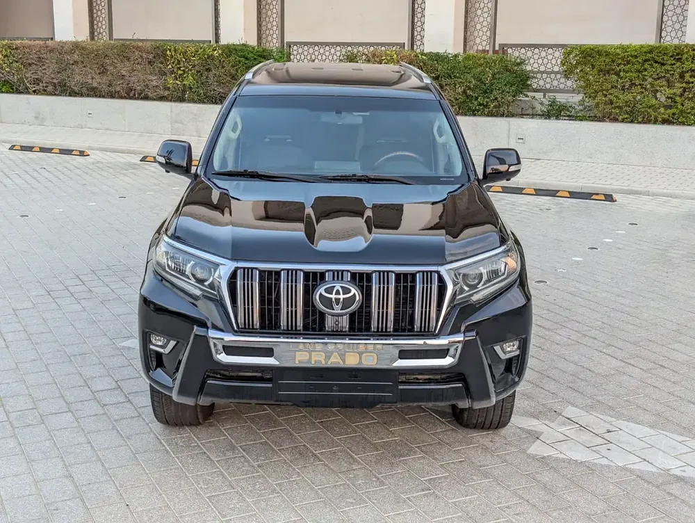 TOYOTA PRADO 2012 FACELIFTED 2023 GCC V6 IN EXCELLENT CONDITION - Image 17