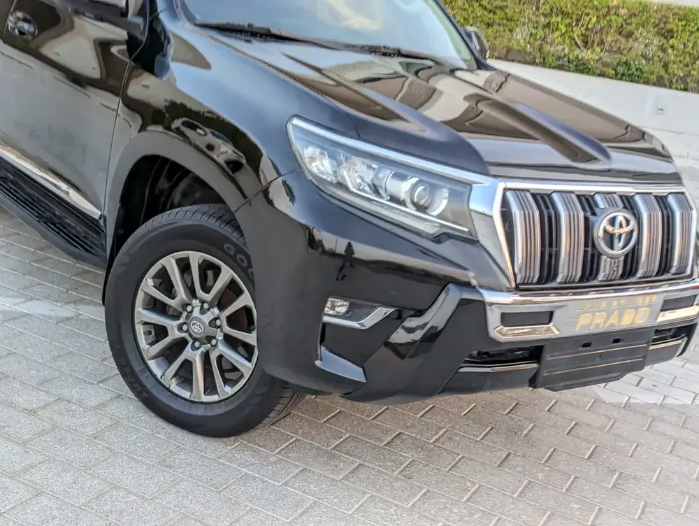 TOYOTA PRADO 2012 FACELIFTED 2023 GCC V6 IN EXCELLENT CONDITION - Image 19