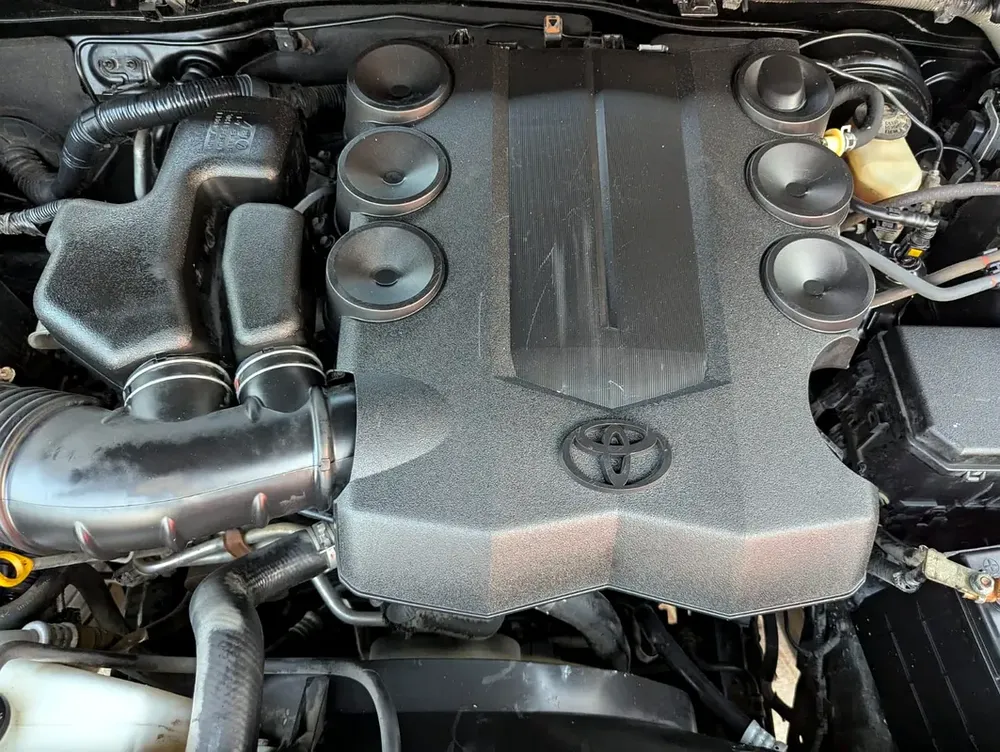 TOYOTA PRADO 2012 FACELIFTED 2023 GCC V6 IN EXCELLENT CONDITION - Image 7