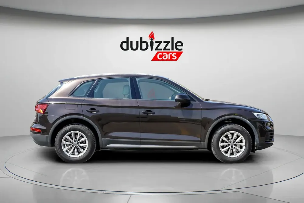 AED 988/month | 2019 Audi Q5  | GCC Specs | Ref#433878 - Image 4