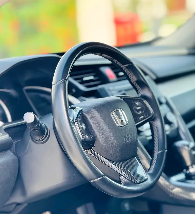 Honda Civic LX Sport 2019 - GCC Specs - Excellent Condition! - Image 11