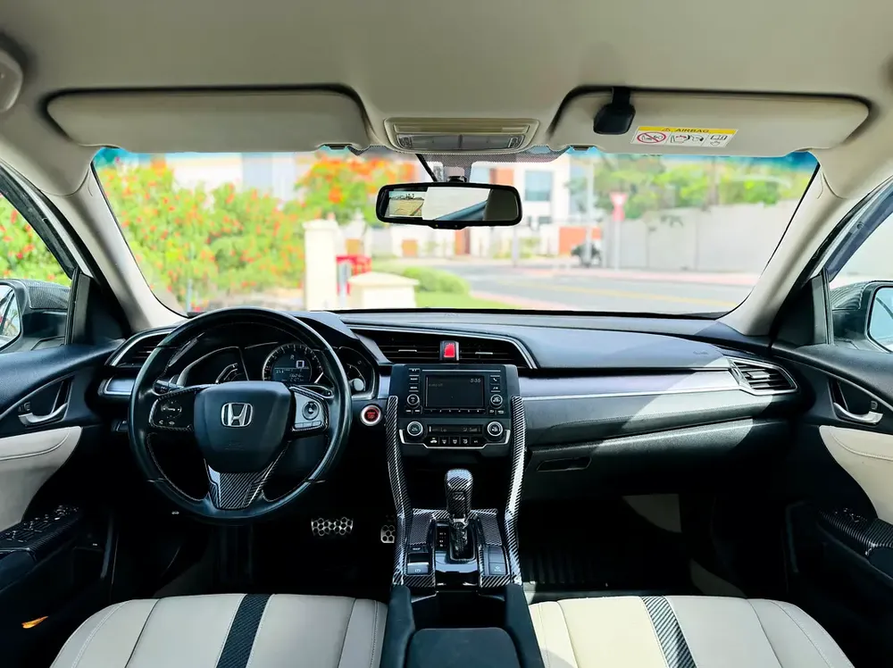 Honda Civic LX Sport 2019 - GCC Specs - Excellent Condition! - Image 19