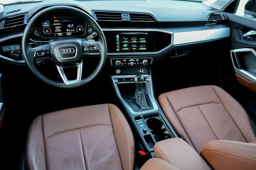 Audi Q3 35TFSI 2020 GCC | Warranty | Flexible D.P. - Image 11