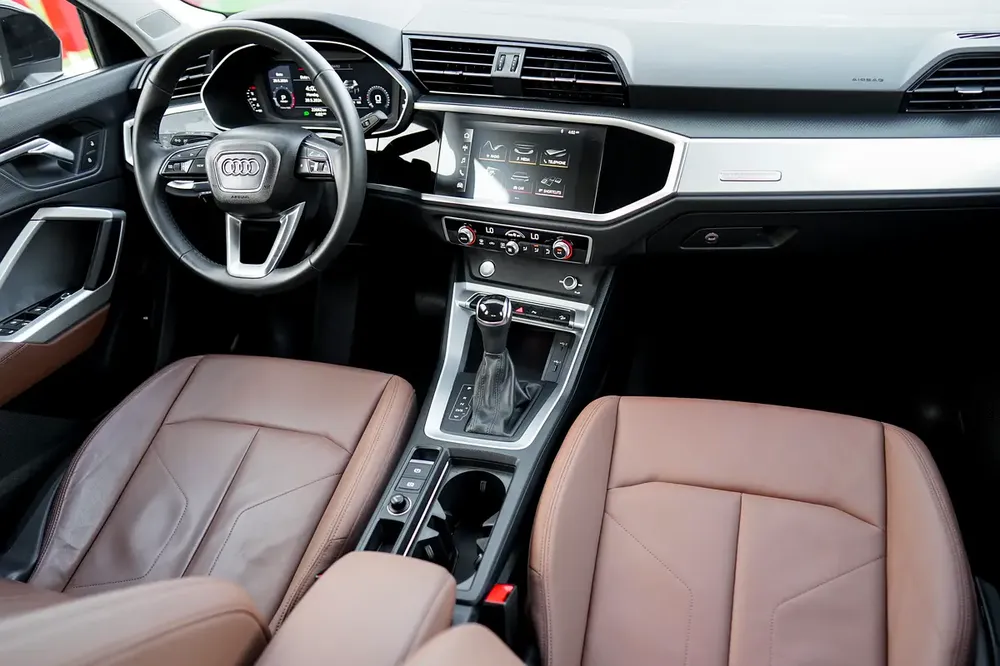 Audi Q3 35TFSI 2020 GCC | Warranty | Flexible D.P. - Image 16
