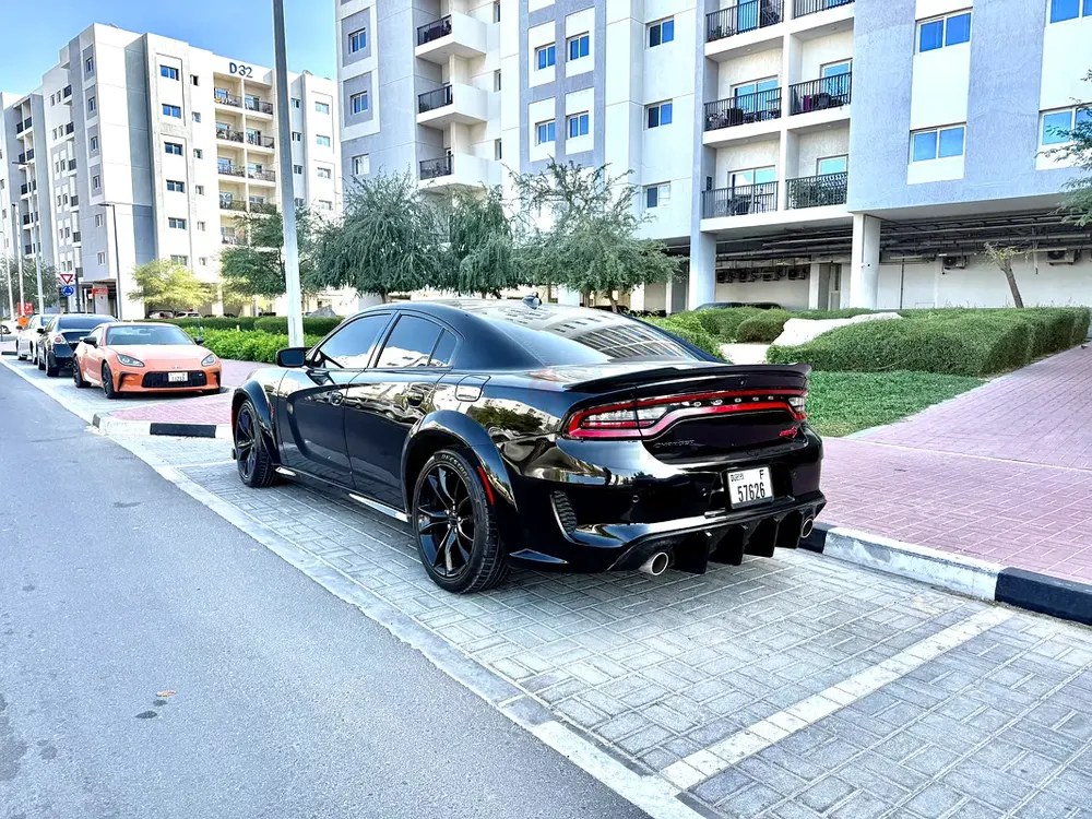 Dodge Charger SXT Special Edition 2016 Converted to SRT Wide body kit - Image 4