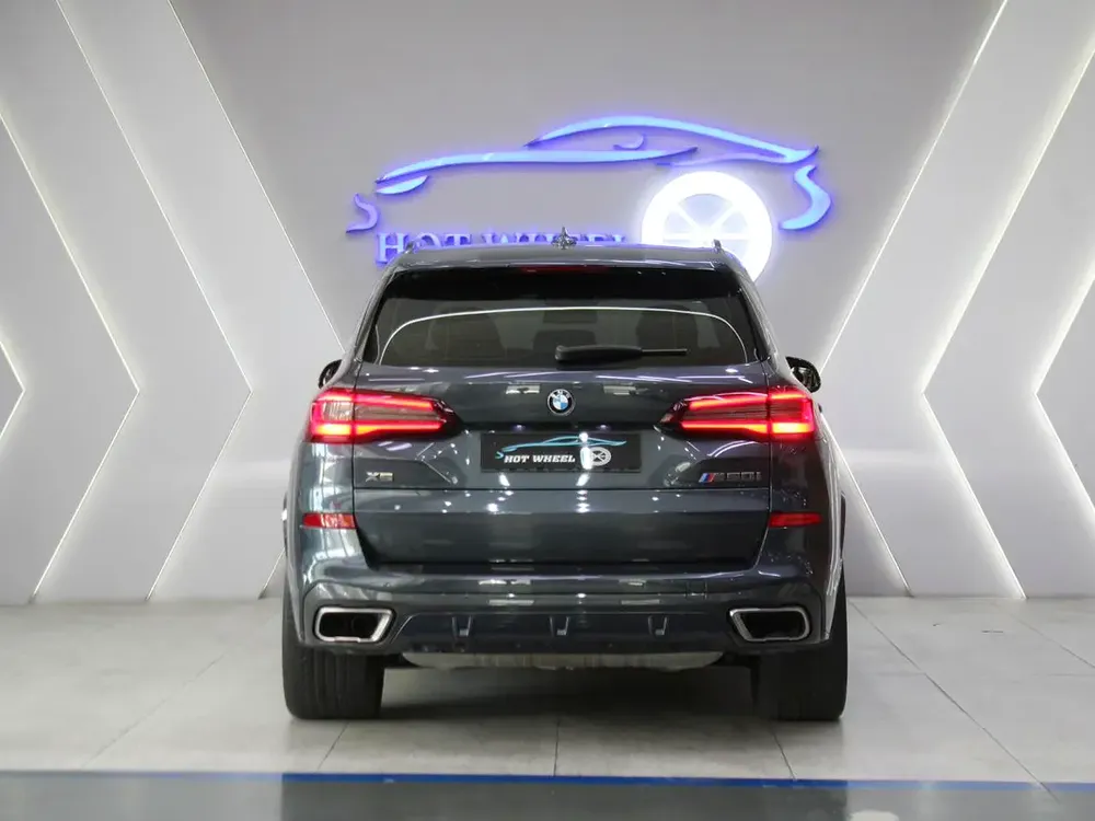 2021 - BMW X5 M50i V8 for 199,000.00 AED - Image 4