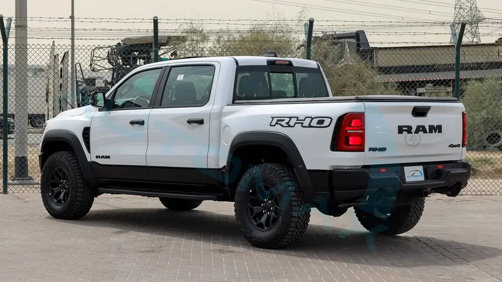 ( Only For Export ) 2025 /2025 RAM 1500 RHO HURRICANE H.O 3.0TT GCC BRAND NEW - Image 5