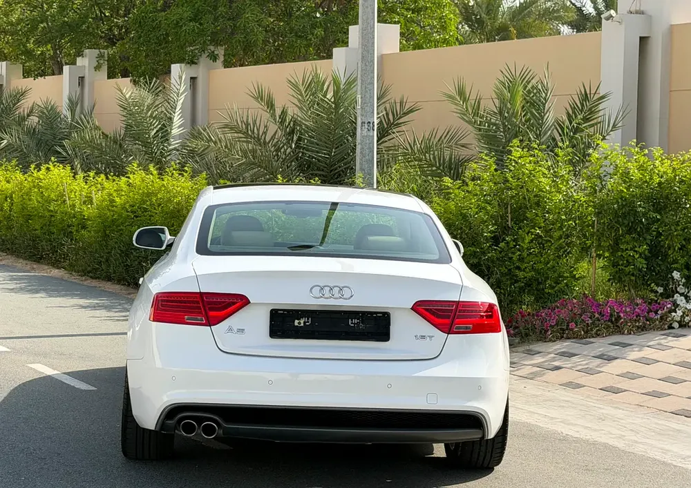 Audi A5 S-line 2014 GCC Specs - Pristine Condition - Image 15