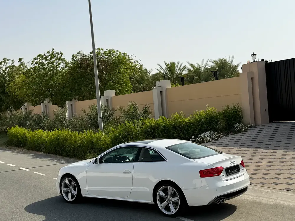 Audi A5 S-line 2014 GCC Specs - Pristine Condition - Image 8