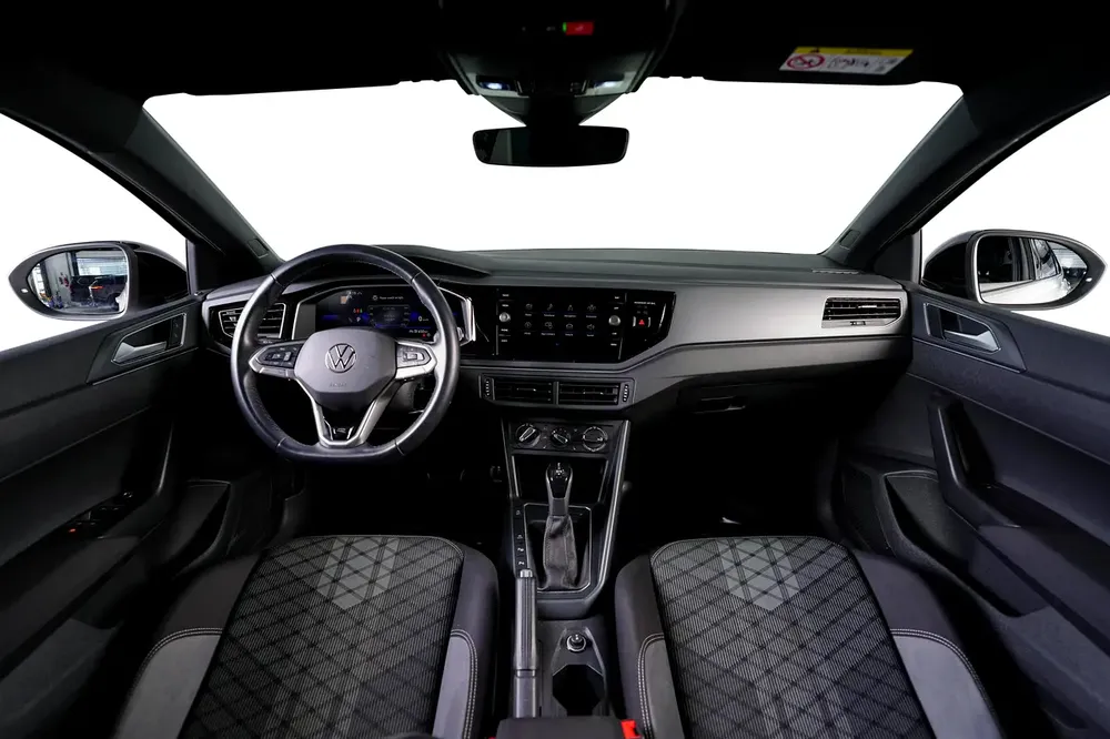 Volkswagen Tiago -R Line - Black Pack - Image 10