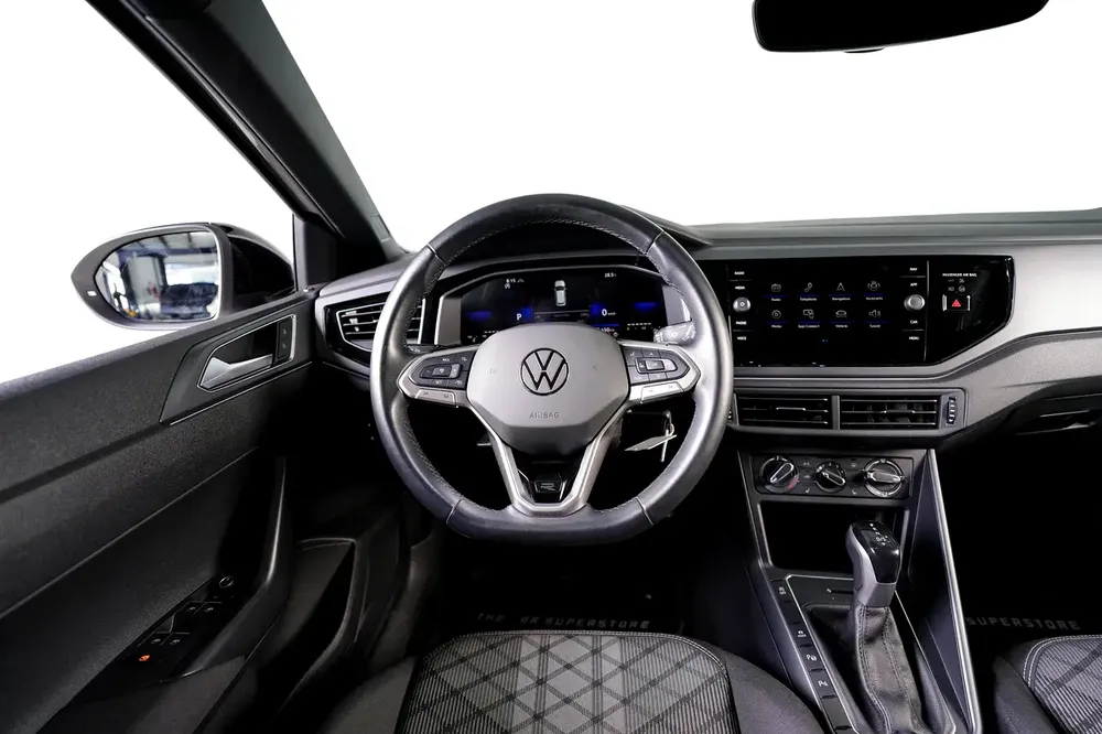 Volkswagen Tiago -R Line - Black Pack - Image 12