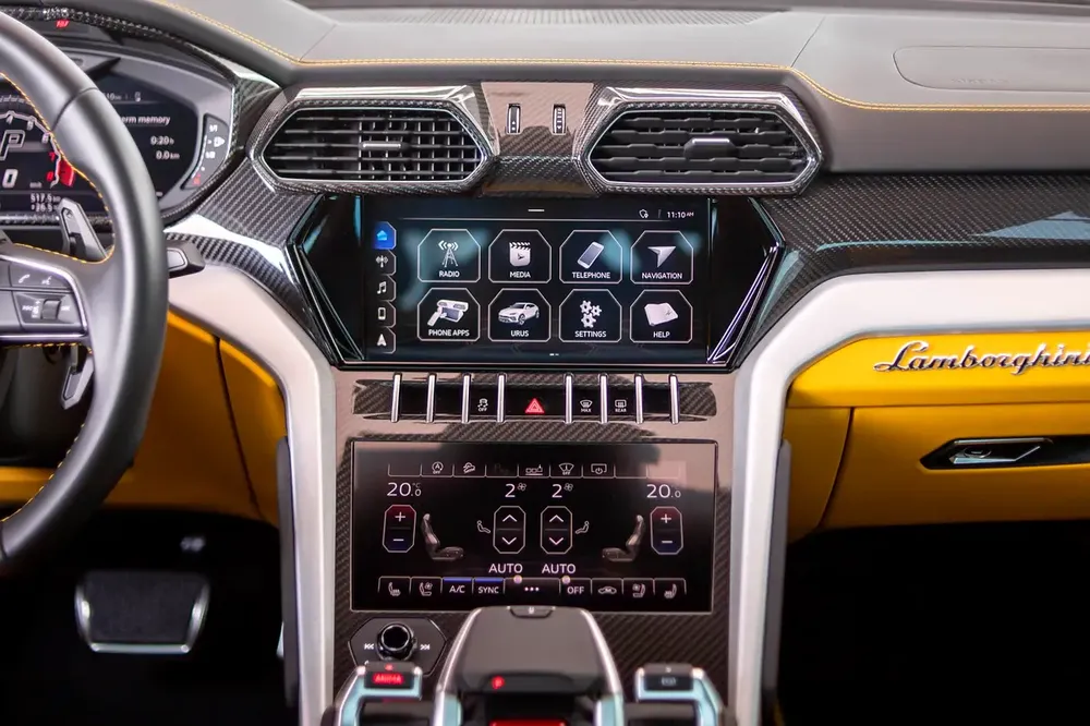 Lamborghini Urus  | 2021 | 13,500Km | Under warranty - Image 15