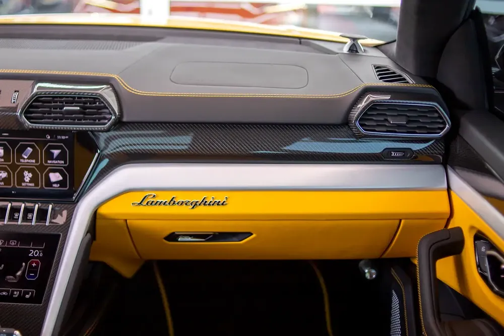 Lamborghini Urus  | 2021 | 13,500Km | Under warranty - Image 16