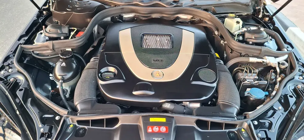 Mercedes-Benz E-Class E 550 | 2011 | Japanese Specs | V8 Engine | Pristine Condition - Image 17