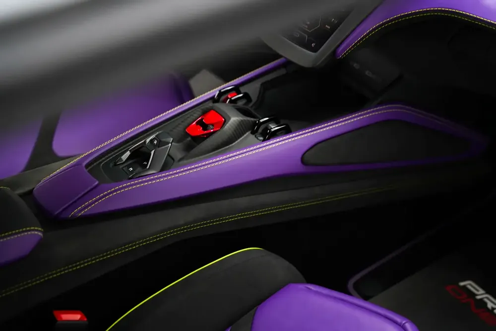 2024 LAMBORGHINI REVUELTO - Image 13