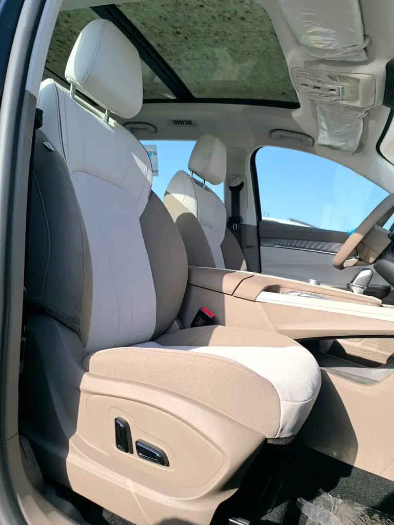 MG RX9 2.0L Mid Option 2025 GCC Specs Brand New 7 Seater - Image 13