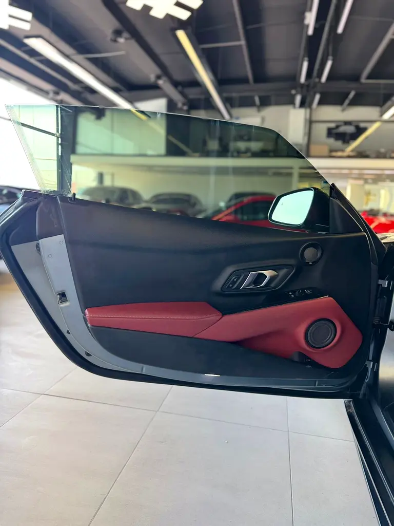 Toyota Supra - Image 11