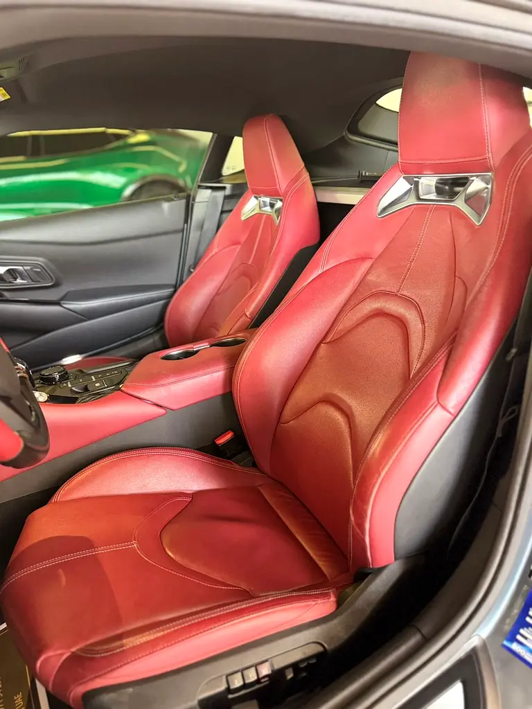 Toyota Supra - Image 14