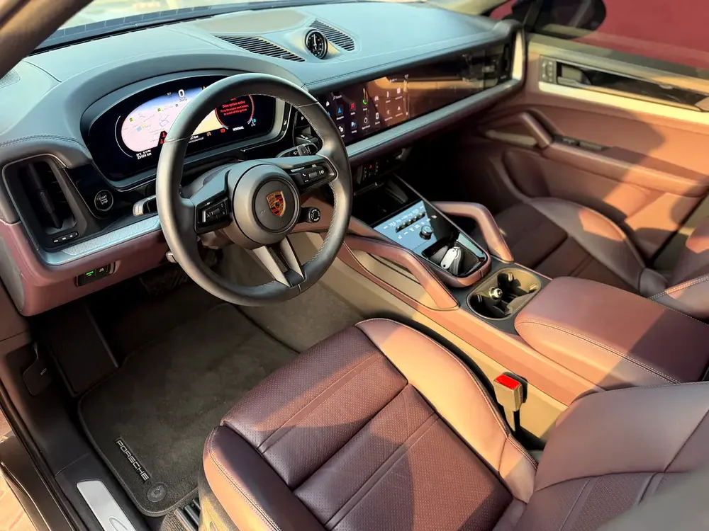 Porsche Cayenne Coupe Under Warranty - Image 9
